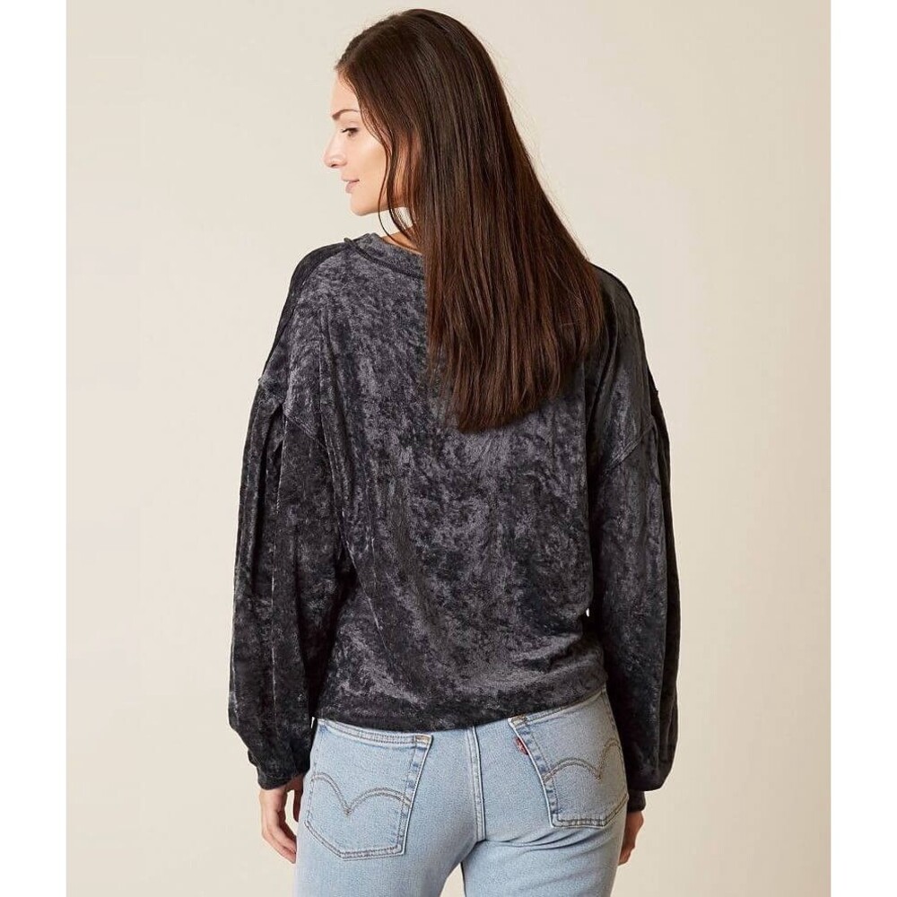 WE THE FREE People Nora Jane Crushed Velvet Gray Balloon Sleeve Top L Oversized - Picture 2 of 11